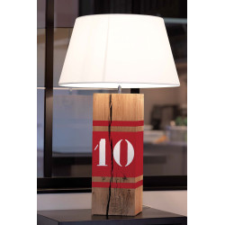 Grande lampe en bois L34 rouge